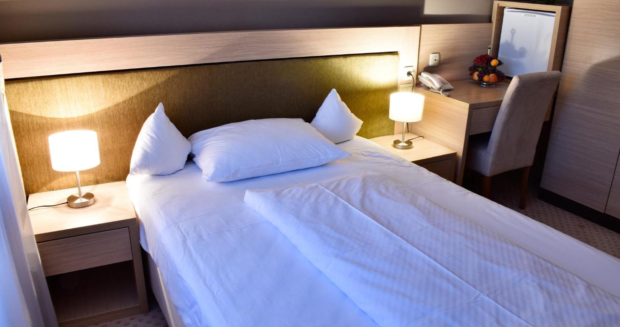 Hotel Park Siroki Brijeg Номер фото